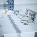 midwinter_streets_table_runner_x-hserun